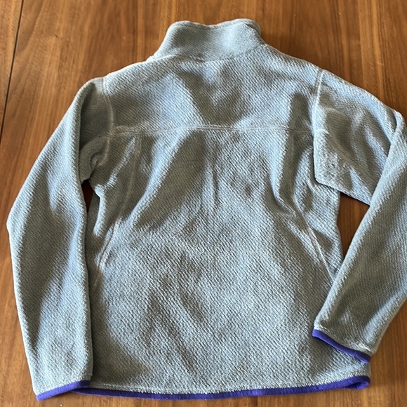 Patagonia women’s size medium fleece pullover - Picture 6 of 6